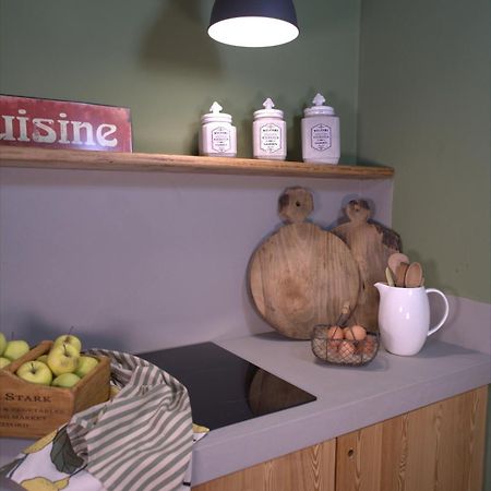 Antico Casale Mattei - Adult Only Bed and Breakfast Corneliano d'Alba Exteriör bild