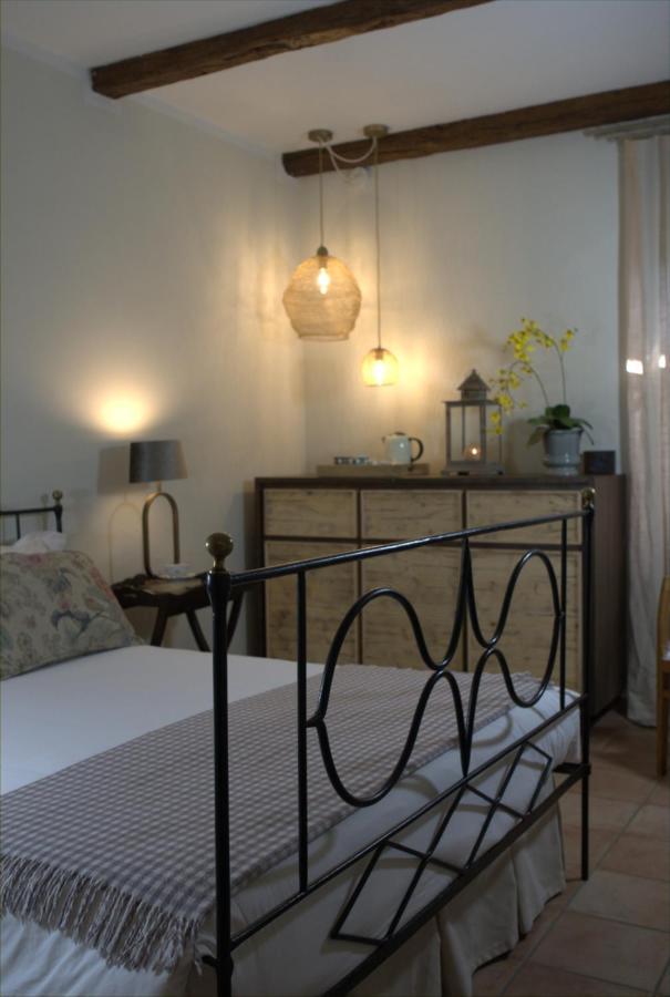 Antico Casale Mattei - Adult Only Bed and Breakfast Corneliano d'Alba Exteriör bild