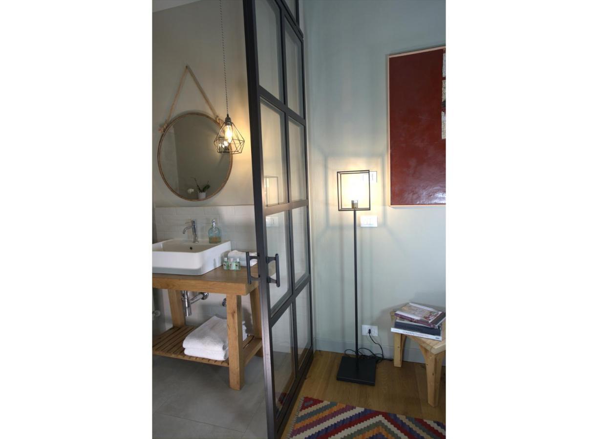 Antico Casale Mattei - Adult Only Bed and Breakfast Corneliano d'Alba Exteriör bild