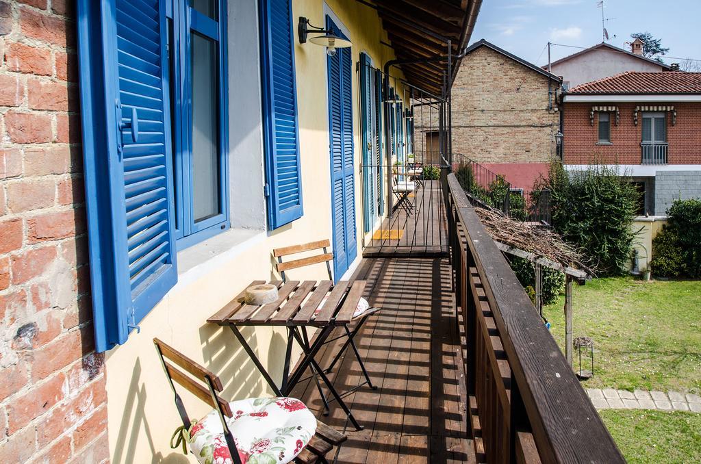 Antico Casale Mattei - Adult Only Bed and Breakfast Corneliano d'Alba Exteriör bild